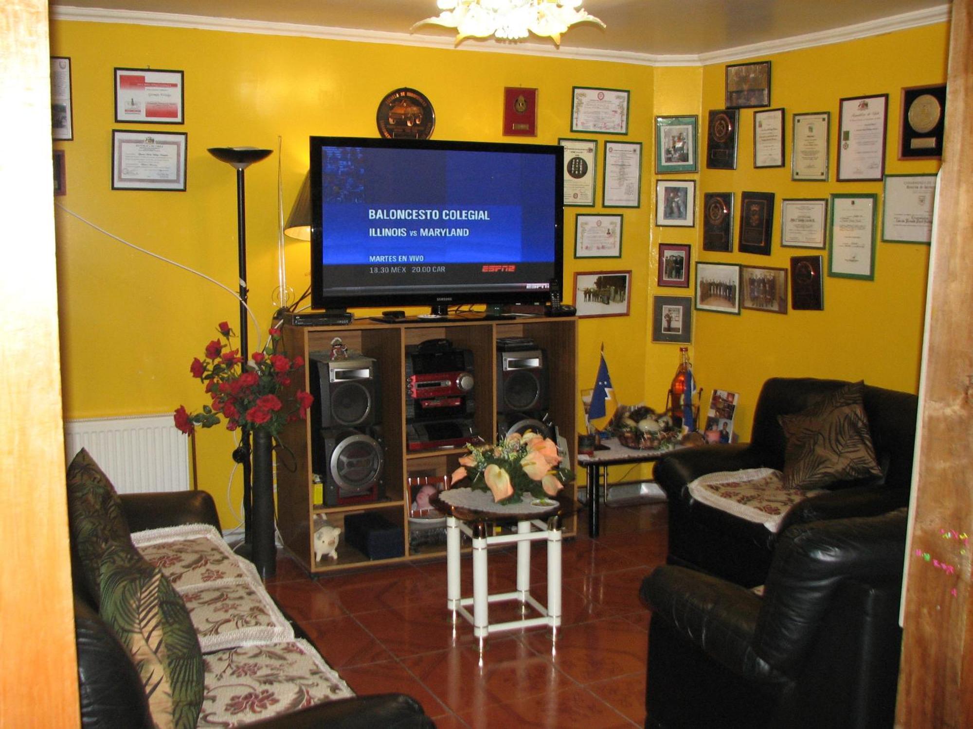 Hostal El Mirador Punta Arenas Esterno foto