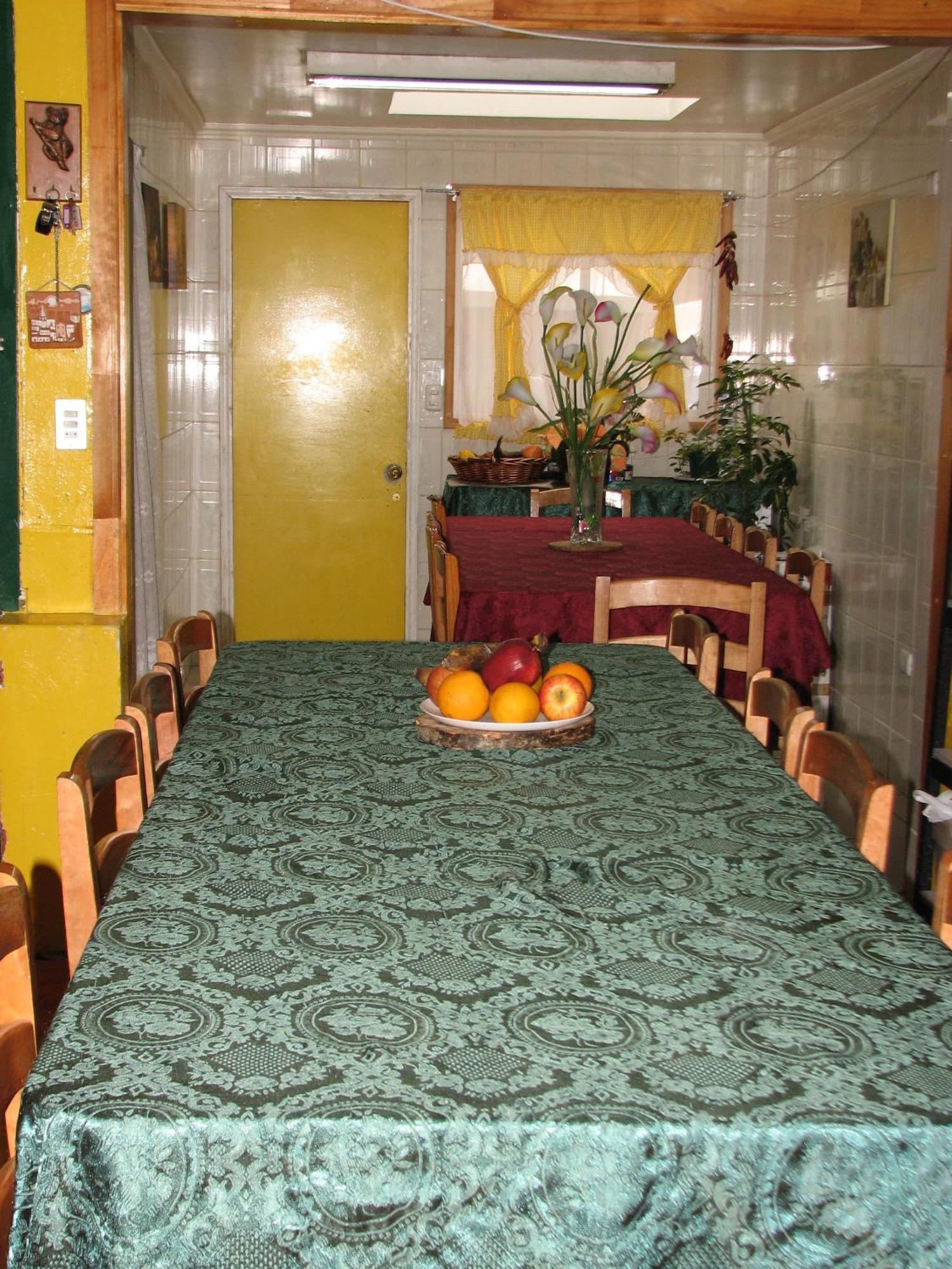 Hostal El Mirador Punta Arenas Esterno foto